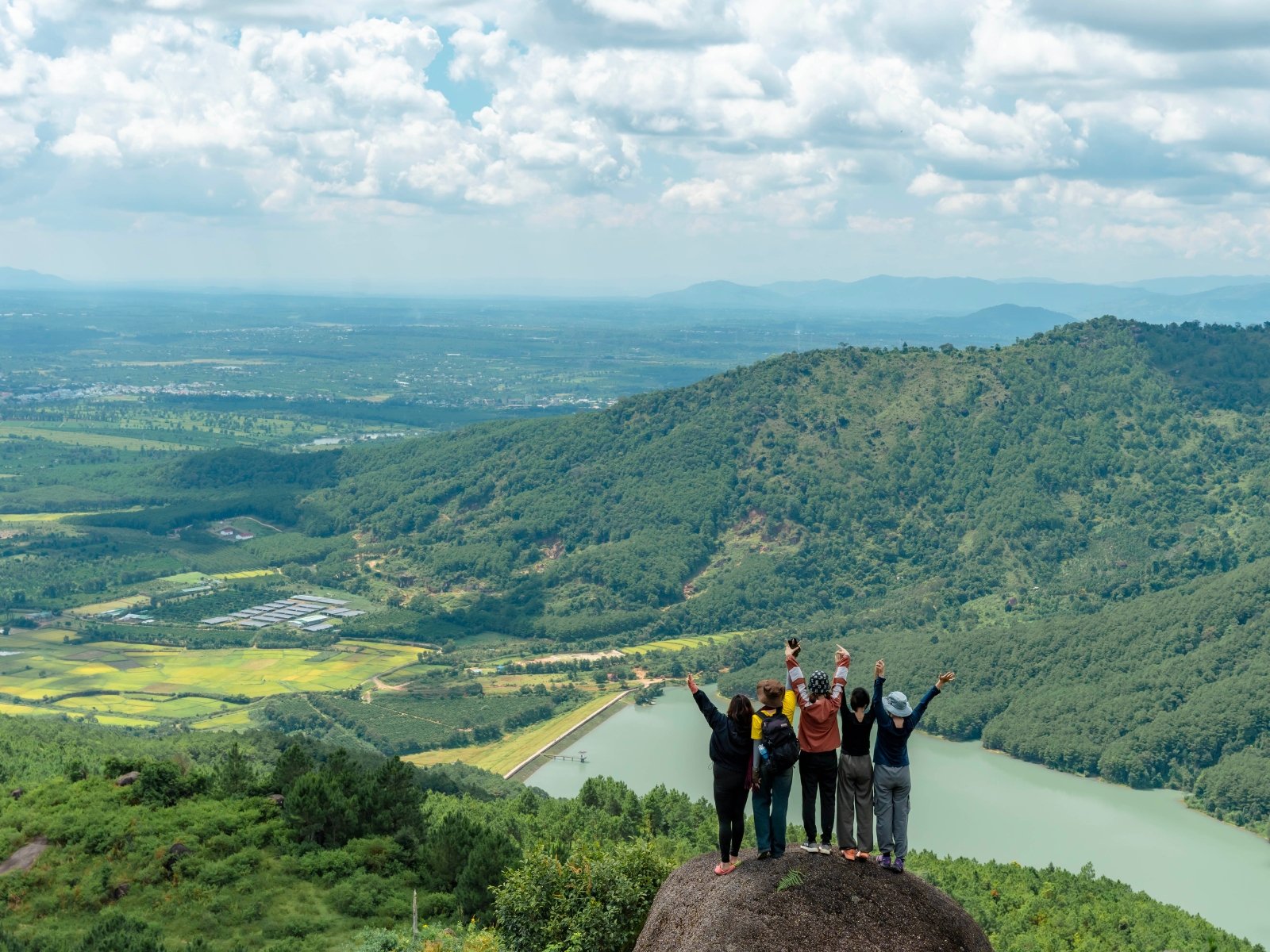 Buon Ma Thuot Tour 3 Days